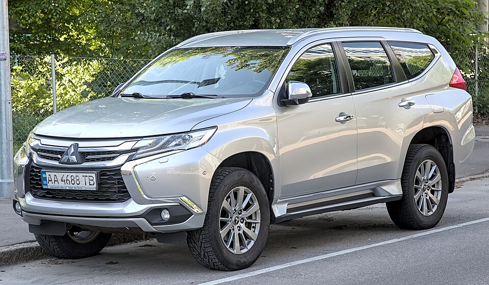 Pajero Sport 2021